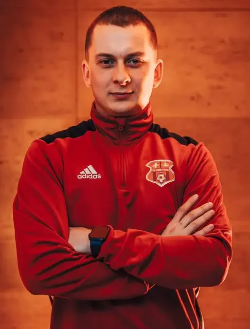 Szymon Cetnarowski wraca na stanowisko trenera Legionu Pilzno
