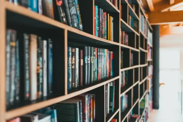 Biblioteki w Zawadzie i Pustyni wznawiają działalność od 26 sierpnia
