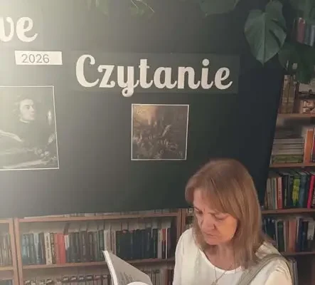 Narodowe Czytanie w Bibliotece w Stobiernej – wspólne spotkanie z „Dziadami” Mickiewicza