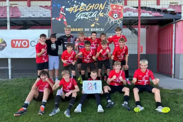 Trampkarz Starszy KS Legion Pilzno wygrywa 2:1 ze Stalą II Rzeszów