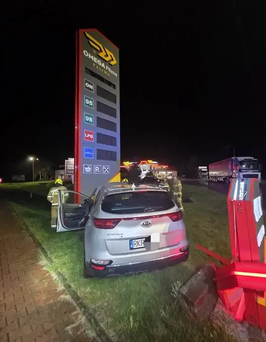 Kolizja na ul. Legionów w Pilźnie – interweniowały zastępy OSP i PSP